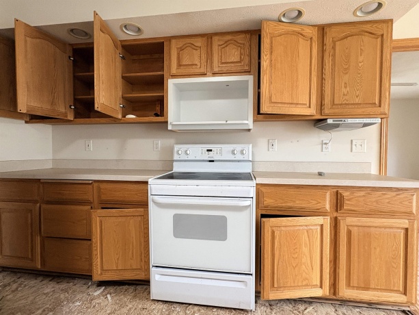 481 Marstonmoor, DAVIS, Illinois 61019, 3 Bedrooms Bedrooms, ,2 BathroomsBathrooms,House,For Sale,Marstonmoor,202602344