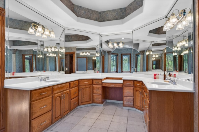 15215 WHITE SCHOOL, ROSCOE, Illinois 61073, 4 Bedrooms Bedrooms, ,4 BathroomsBathrooms,House,For Sale,WHITE SCHOOL,202602345