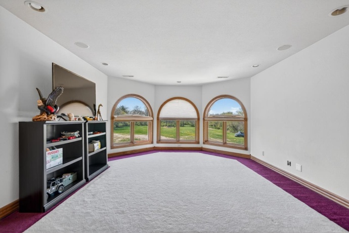 15215 WHITE SCHOOL, ROSCOE, Illinois 61073, 4 Bedrooms Bedrooms, ,4 BathroomsBathrooms,House,For Sale,WHITE SCHOOL,202602345