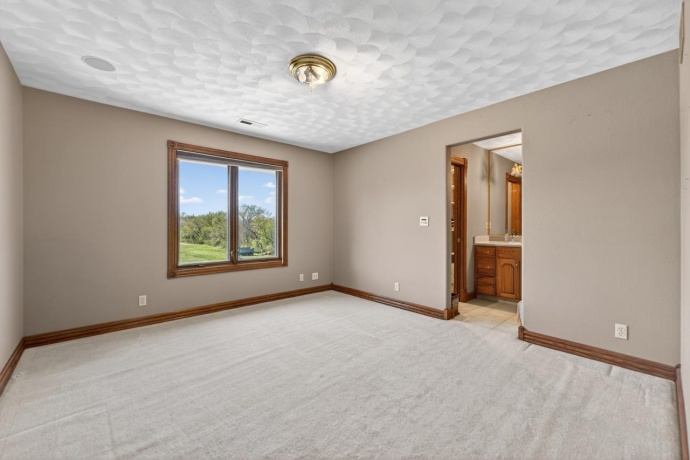 15215 WHITE SCHOOL, ROSCOE, Illinois 61073, 4 Bedrooms Bedrooms, ,4 BathroomsBathrooms,House,For Sale,WHITE SCHOOL,202602345