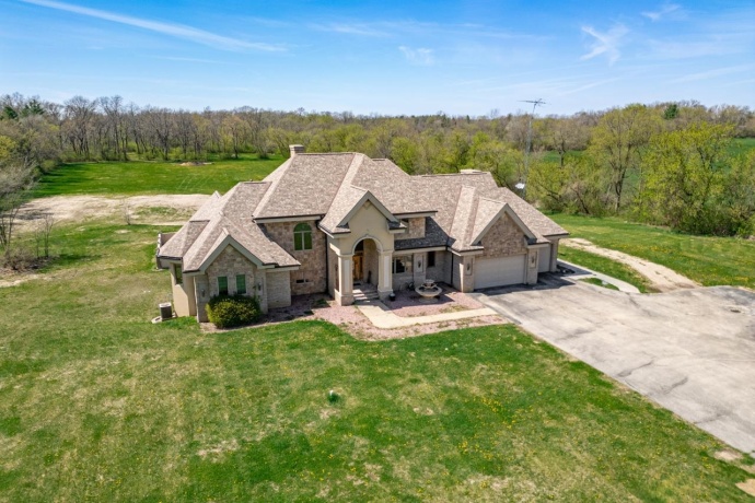 15215 WHITE SCHOOL, ROSCOE, Illinois 61073, 4 Bedrooms Bedrooms, ,4 BathroomsBathrooms,House,For Sale,WHITE SCHOOL,202602345