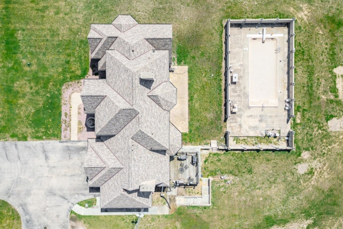 15215 WHITE SCHOOL, ROSCOE, Illinois 61073, 4 Bedrooms Bedrooms, ,4 BathroomsBathrooms,House,For Sale,WHITE SCHOOL,202602345