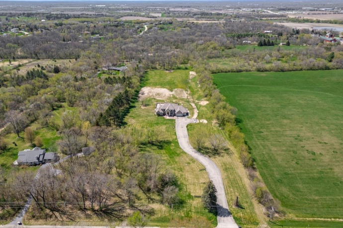 15215 WHITE SCHOOL, ROSCOE, Illinois 61073, 4 Bedrooms Bedrooms, ,4 BathroomsBathrooms,House,For Sale,WHITE SCHOOL,202602345