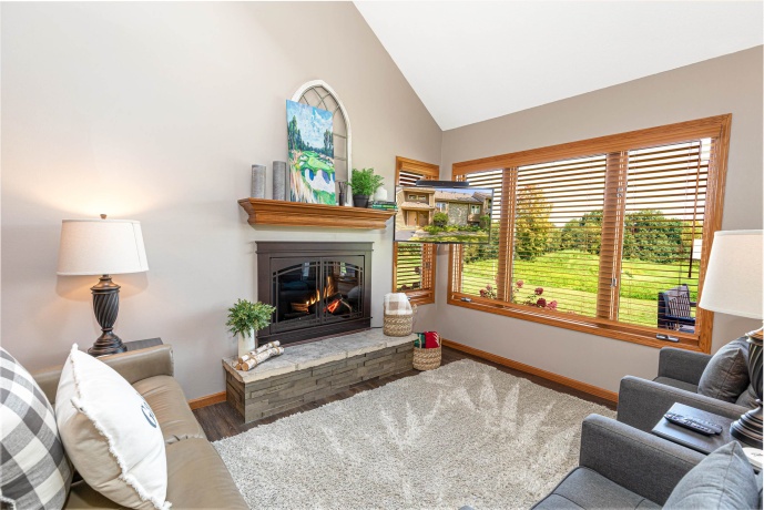 26 Poplar Rdige Dr, GALENA, Illinois 61036, 1 Bedroom Bedrooms, ,2 BathroomsBathrooms,Condominium,For Sale,Poplar Rdige Dr,202601455