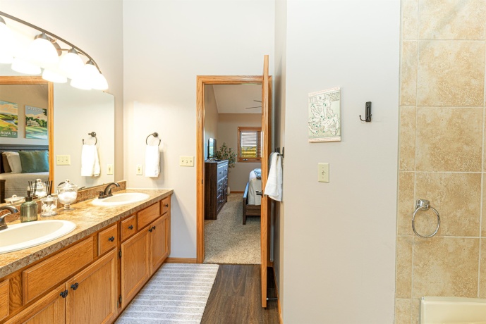 26 Poplar Rdige Dr, GALENA, Illinois 61036, 1 Bedroom Bedrooms, ,2 BathroomsBathrooms,Condominium,For Sale,Poplar Rdige Dr,202601455