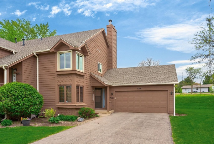 4201 TUMBLEWEED, LOVES PARK, Illinois 61111, 2 Bedrooms Bedrooms, ,2 BathroomsBathrooms,Condominium,For Sale,TUMBLEWEED,202602349