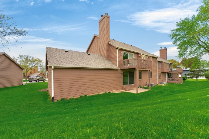 4201 TUMBLEWEED, LOVES PARK, Illinois 61111, 2 Bedrooms Bedrooms, ,2 BathroomsBathrooms,Condominium,For Sale,TUMBLEWEED,202602349