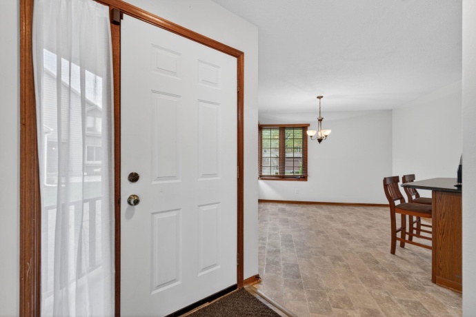 4201 TUMBLEWEED, LOVES PARK, Illinois 61111, 2 Bedrooms Bedrooms, ,2 BathroomsBathrooms,Condominium,For Sale,TUMBLEWEED,202602349