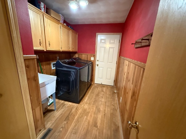 6518 Broadcast Pkwy, LOVES PARK, Illinois 61111, 3 Bedrooms Bedrooms, ,2 BathroomsBathrooms,House,For Sale,Broadcast Pkwy,202602351