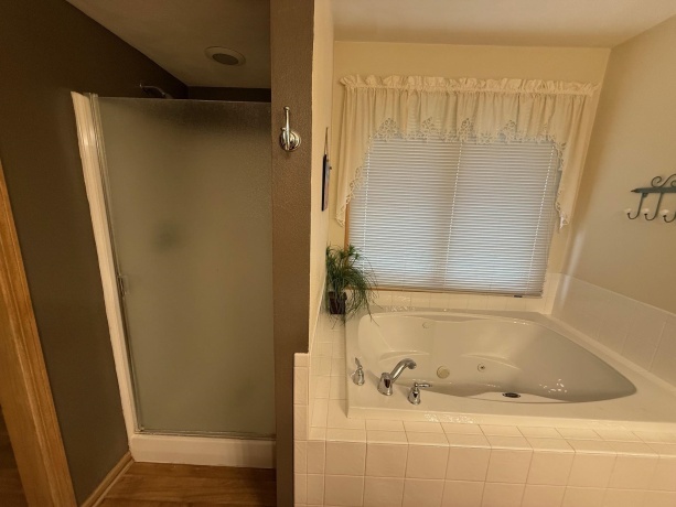 6518 Broadcast Pkwy, LOVES PARK, Illinois 61111, 3 Bedrooms Bedrooms, ,2 BathroomsBathrooms,House,For Sale,Broadcast Pkwy,202602351