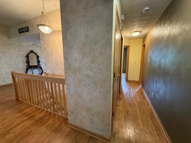 6518 Broadcast Pkwy, LOVES PARK, Illinois 61111, 3 Bedrooms Bedrooms, ,2 BathroomsBathrooms,House,For Sale,Broadcast Pkwy,202602351