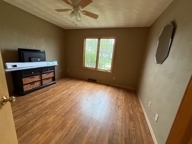 6518 Broadcast Pkwy, LOVES PARK, Illinois 61111, 3 Bedrooms Bedrooms, ,2 BathroomsBathrooms,House,For Sale,Broadcast Pkwy,202602351