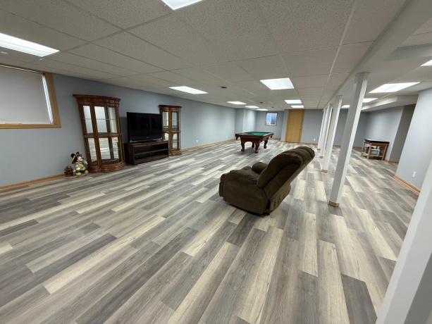 6518 Broadcast Pkwy, LOVES PARK, Illinois 61111, 3 Bedrooms Bedrooms, ,2 BathroomsBathrooms,House,For Sale,Broadcast Pkwy,202602351