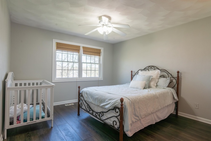 1687 Barberry, FREEPORT, Illinois 61032, 5 Bedrooms Bedrooms, ,4 BathroomsBathrooms,House,For Sale,Barberry,202602352