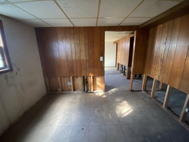 2221 Denver, ROCKFORD, Illinois 61108, ,2 Units,For Sale,Denver,202601555