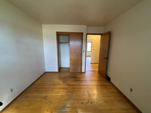 2221 Denver, ROCKFORD, Illinois 61108, ,2 Units,For Sale,Denver,202601555