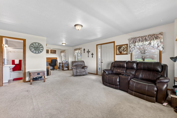 34007 Pearl, KIRKLAND, Illinois 60146, 3 Bedrooms Bedrooms, ,2 BathroomsBathrooms,House,For Sale,Pearl,202602353