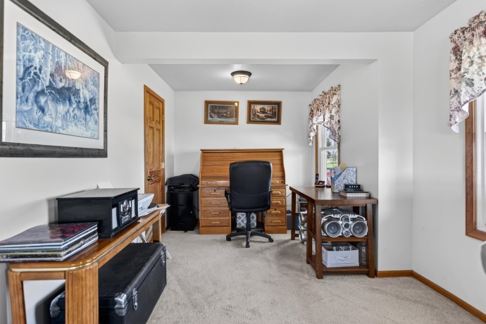 34007 Pearl, KIRKLAND, Illinois 60146, 3 Bedrooms Bedrooms, ,2 BathroomsBathrooms,House,For Sale,Pearl,202602353