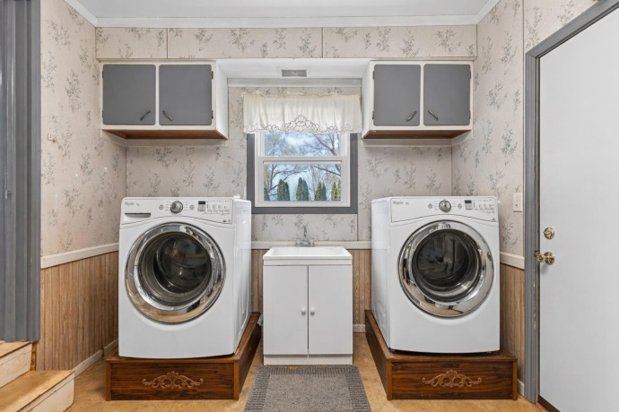 34007 Pearl, KIRKLAND, Illinois 60146, 3 Bedrooms Bedrooms, ,2 BathroomsBathrooms,House,For Sale,Pearl,202602353