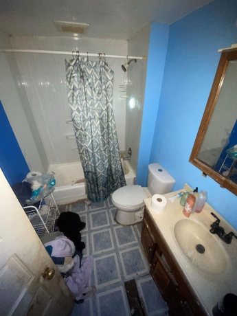 1216 Rotzler, FREEPORT, Illinois 61032, 4 Bedrooms Bedrooms, ,1 BathroomBathrooms,House,For Sale,Rotzler,202602354