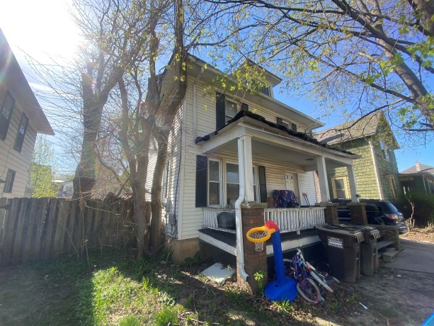 1216 Rotzler, FREEPORT, Illinois 61032, 4 Bedrooms Bedrooms, ,1 BathroomBathrooms,House,For Sale,Rotzler,202602354