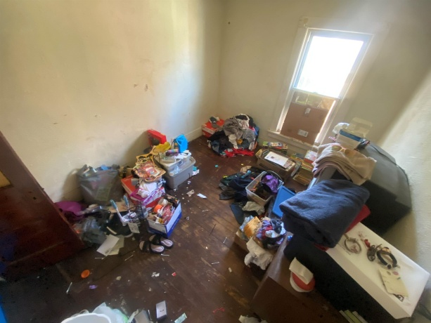 1216 Rotzler, FREEPORT, Illinois 61032, 4 Bedrooms Bedrooms, ,1 BathroomBathrooms,House,For Sale,Rotzler,202602354