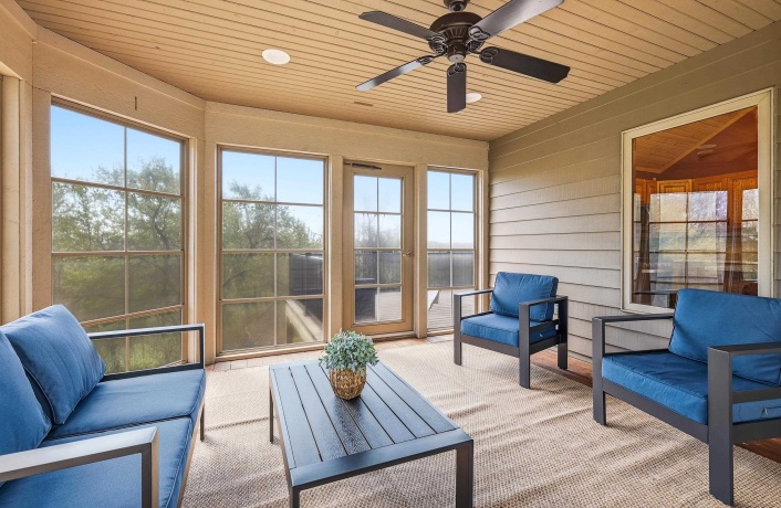 21/23 Cedar Rim, GALENA, Illinois 61036, 3 Bedrooms Bedrooms, ,2 BathroomsBathrooms,House,For Sale,Cedar Rim,202602356