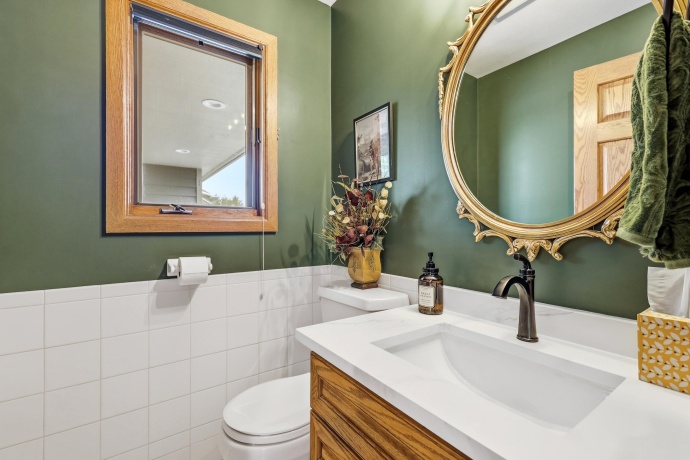 21/23 Cedar Rim, GALENA, Illinois 61036, 3 Bedrooms Bedrooms, ,2 BathroomsBathrooms,House,For Sale,Cedar Rim,202602356