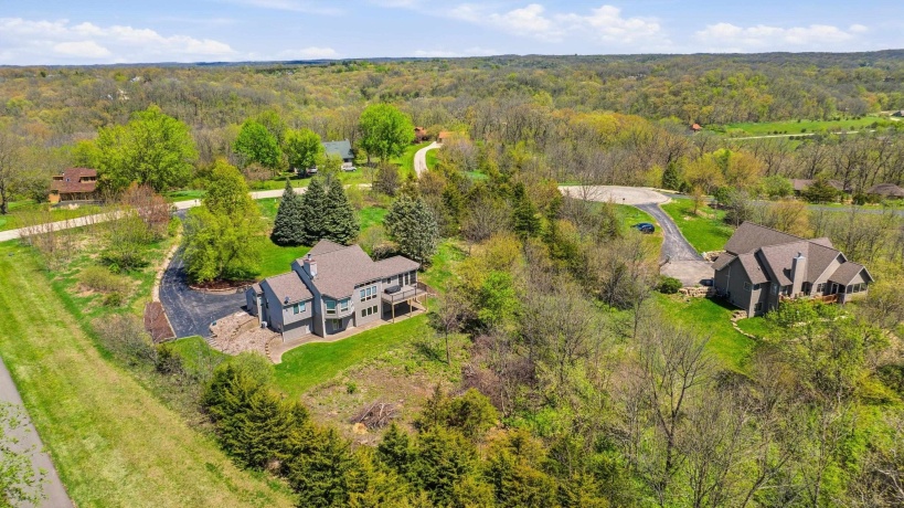 21/23 Cedar Rim, GALENA, Illinois 61036, 3 Bedrooms Bedrooms, ,2 BathroomsBathrooms,House,For Sale,Cedar Rim,202602356