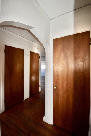 216 Carlton, ROCKFORD, Illinois 61103, ,2 Units,For Sale,Carlton,202602355