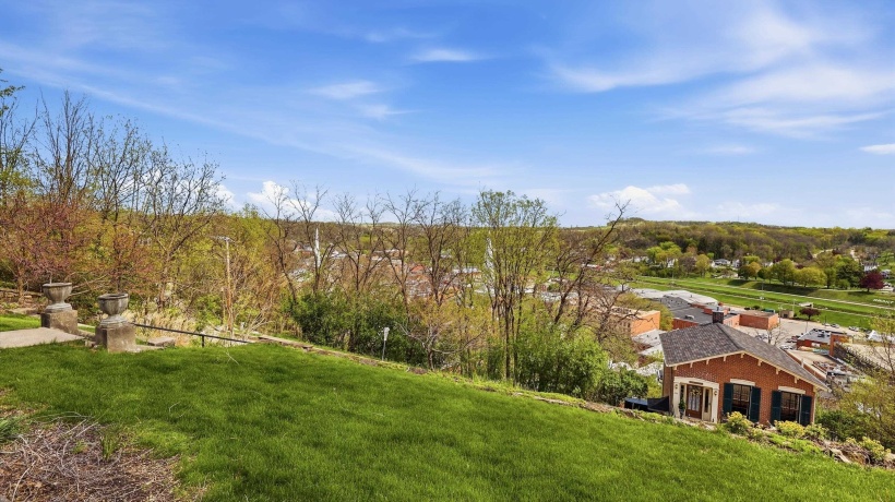 207 Prospect, GALENA, Illinois 61036, 3 Bedrooms Bedrooms, ,2 BathroomsBathrooms,House,For Sale,Prospect,202602357