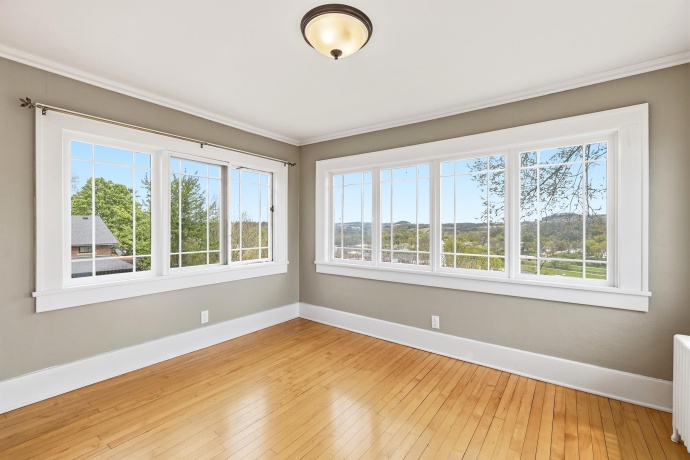 207 Prospect, GALENA, Illinois 61036, 3 Bedrooms Bedrooms, ,2 BathroomsBathrooms,House,For Sale,Prospect,202602357