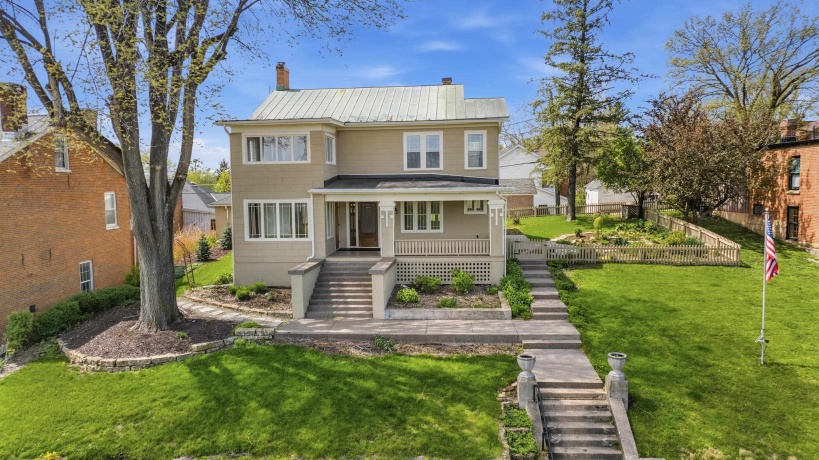 207 Prospect, GALENA, Illinois 61036, 3 Bedrooms Bedrooms, ,2 BathroomsBathrooms,House,For Sale,Prospect,202602357