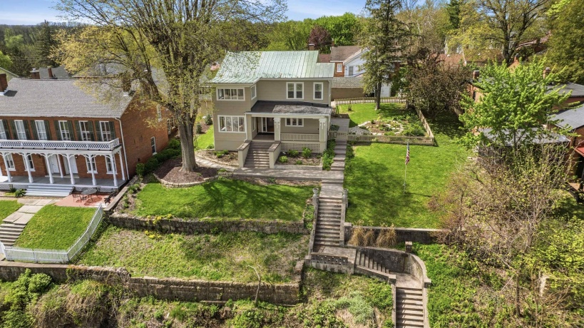 207 Prospect, GALENA, Illinois 61036, 3 Bedrooms Bedrooms, ,2 BathroomsBathrooms,House,For Sale,Prospect,202602357