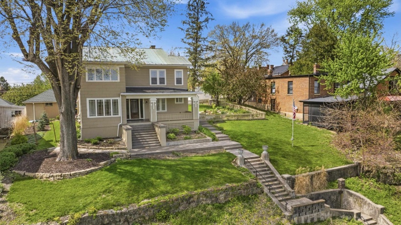 207 Prospect, GALENA, Illinois 61036, 3 Bedrooms Bedrooms, ,2 BathroomsBathrooms,House,For Sale,Prospect,202602357