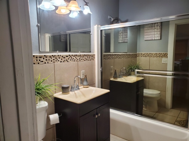 608 Rome, ROCKFORD, Illinois 61107, 3 Bedrooms Bedrooms, ,2 BathroomsBathrooms,House,For Sale,Rome,202601741