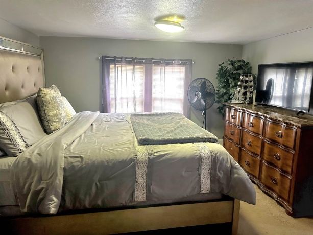 608 Rome, ROCKFORD, Illinois 61107, 3 Bedrooms Bedrooms, ,2 BathroomsBathrooms,House,For Sale,Rome,202601741