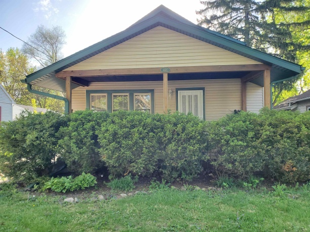 608 Rome, ROCKFORD, Illinois 61107, 3 Bedrooms Bedrooms, ,2 BathroomsBathrooms,House,For Sale,Rome,202601741