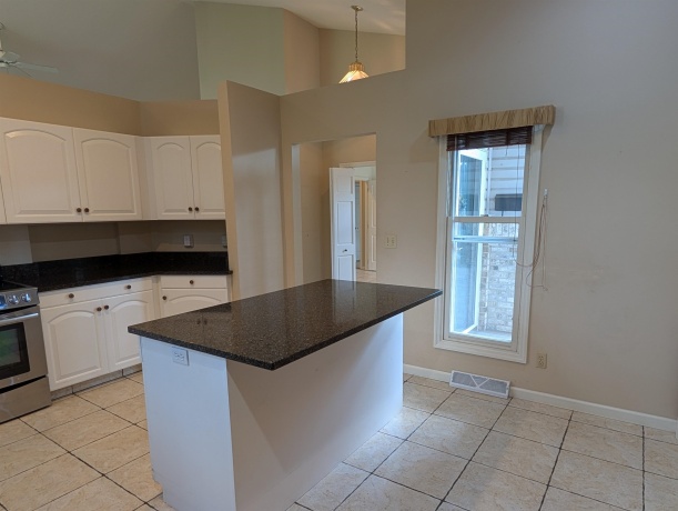 3447 Daren, FREEPORT, Illinois 61032, 3 Bedrooms Bedrooms, ,2 BathroomsBathrooms,Condominium,For Sale,Daren,202602358