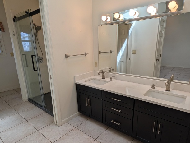 3447 Daren, FREEPORT, Illinois 61032, 3 Bedrooms Bedrooms, ,2 BathroomsBathrooms,Condominium,For Sale,Daren,202602358