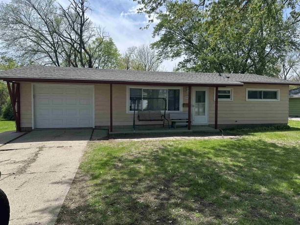 1919 PORTLAND, SAVANNA, Illinois 61074, 2 Bedrooms Bedrooms, ,1 BathroomBathrooms,House,For Sale,PORTLAND,202602360