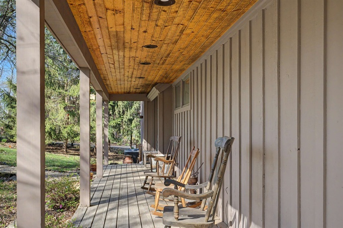 46 Lookout, GALENA, Illinois 61036, 3 Bedrooms Bedrooms, ,2 BathroomsBathrooms,House,For Sale,Lookout,202602361