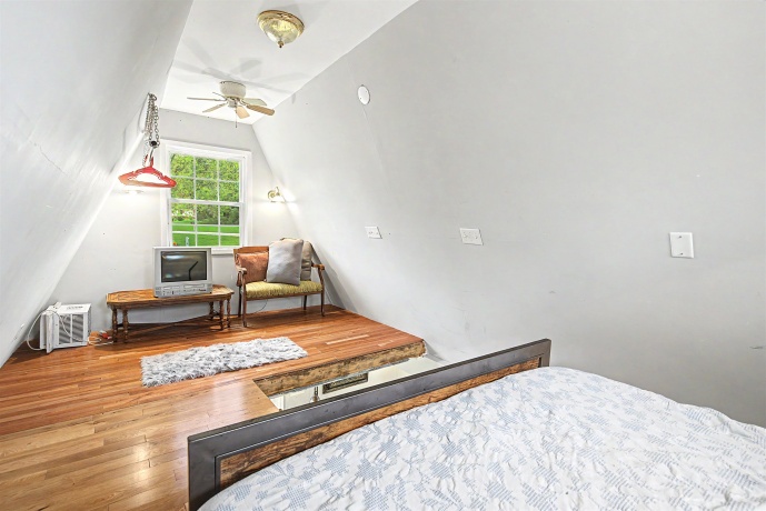 65 Galena Oaks, ELIZABETH, Illinois 61028, 1 Bedroom Bedrooms, ,1 BathroomBathrooms,House,For Sale,Galena Oaks,202602362