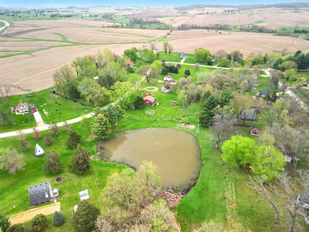 65 Galena Oaks, ELIZABETH, Illinois 61028, 1 Bedroom Bedrooms, ,1 BathroomBathrooms,House,For Sale,Galena Oaks,202602362