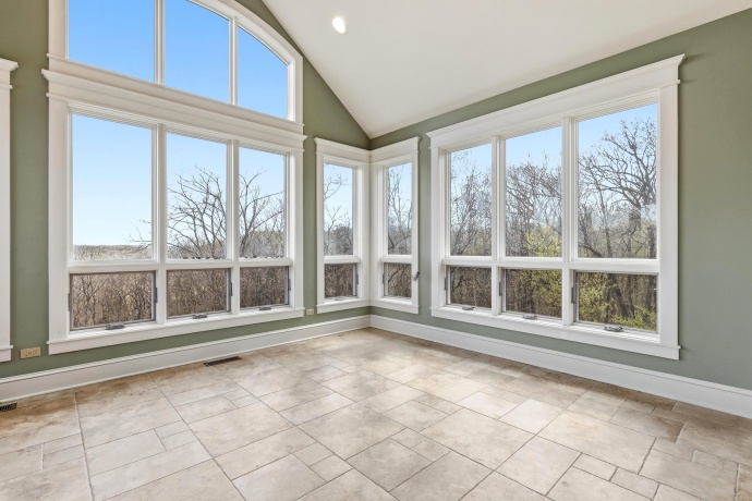 4 Linden, GALENA, Illinois 61036, 5 Bedrooms Bedrooms, ,4 BathroomsBathrooms,House,For Sale,Linden,202602363