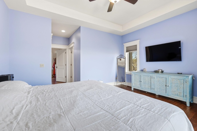 4 Linden, GALENA, Illinois 61036, 5 Bedrooms Bedrooms, ,4 BathroomsBathrooms,House,For Sale,Linden,202602363