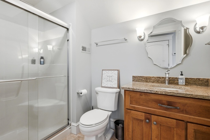 4 Linden, GALENA, Illinois 61036, 5 Bedrooms Bedrooms, ,4 BathroomsBathrooms,House,For Sale,Linden,202602363