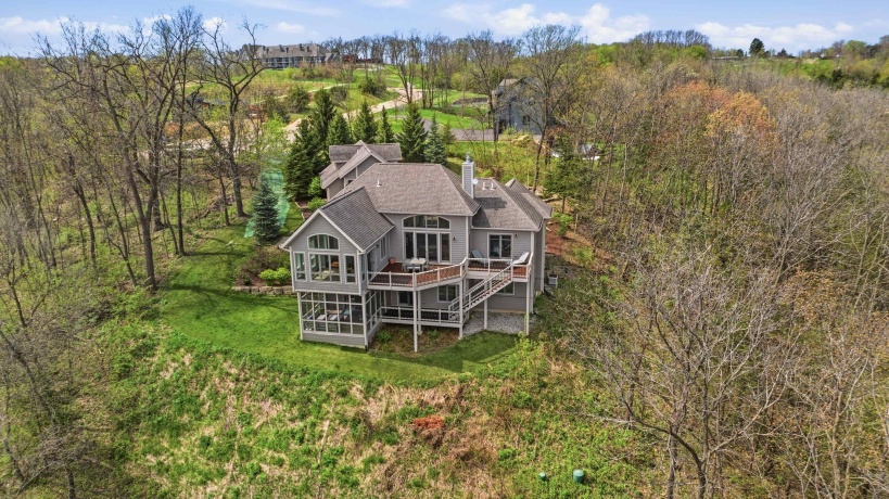 4 Linden, GALENA, Illinois 61036, 5 Bedrooms Bedrooms, ,4 BathroomsBathrooms,House,For Sale,Linden,202602363