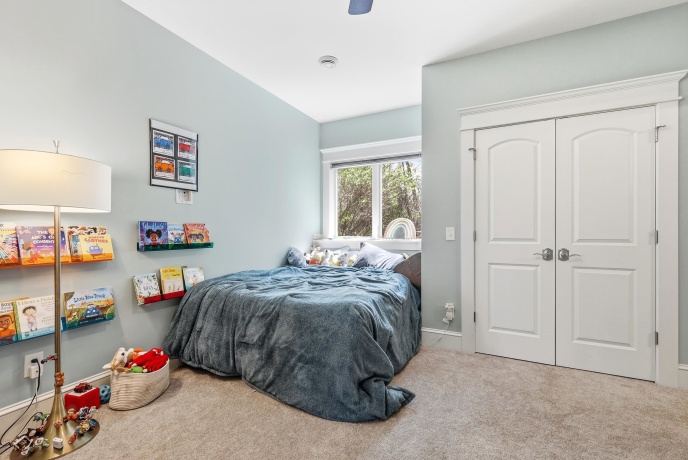 4 Linden, GALENA, Illinois 61036, 5 Bedrooms Bedrooms, ,4 BathroomsBathrooms,House,For Sale,Linden,202602363