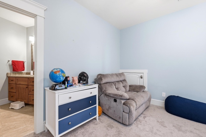 4 Linden, GALENA, Illinois 61036, 5 Bedrooms Bedrooms, ,4 BathroomsBathrooms,House,For Sale,Linden,202602363